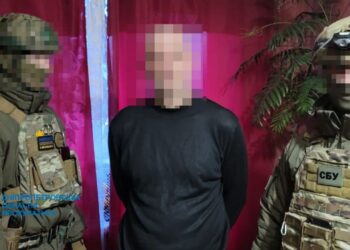 У Дніпрі судитимуть російського агента, який «зливав» ворогу розташування військових літаків