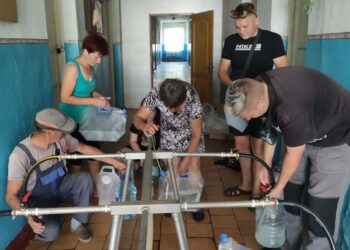 У Вищетарасівці на Нікопольщині для забезпечення мешканців питною водою облаштували установку очисної станції
