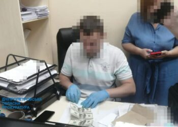 Посадовець КП міськради попався на хабарі