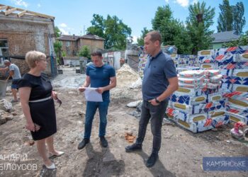 У Кам’янському щоденно ведуться роботи з будівництва Центру реабілітації для військових