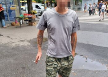 У Дніпрі затримали зловмисника, який викрав у дитини ґаджет