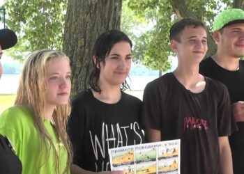 Рейд ювенальної поліції на пляжі Монастирського острова та біля фонтану в Прибережному сквері