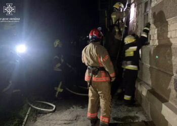 У Дніпрі на пожежі у багатоповерхівці загинув чоловік