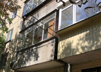 Під час чергової ворожої атаки у Нікополі пошкоджено лінію електромереж