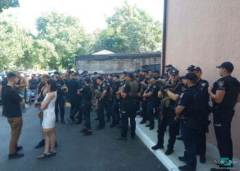 У Дніпрі почався суд на патрульним, який застрелив нападника