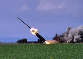 Сьогодні окупанти двічі обстріляли Нікополь з важкої артилерії