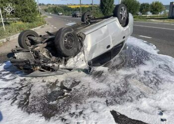 Серйозна ДТП у Кам’янському районі: водій дивом вижив