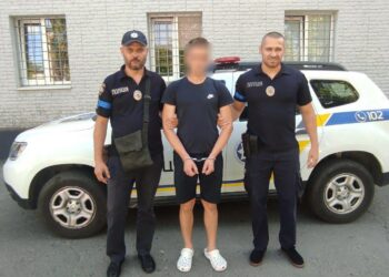 Подробиці вбивства пенсіонерки у Підгородному: онука-вбивцю взяли під варту