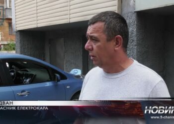 Мешканці ОСББ облаштували станцію зарядки електромобілів у себе в дворі