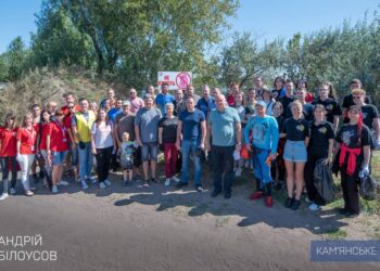 Мешканці Кам’янського прибрали зону відпочинку на Єлизаветівському котловані