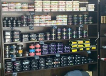 У Кам’янському поліцейські вилучили безакцизні електронні пристрої