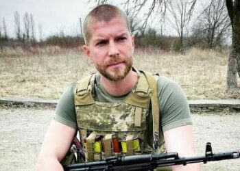 Сквер на проспекті Слобожанському назвали на честь загиблого українського актора Олексія Хільського