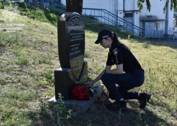 Сьогодні сьома річниця вбивства патрульних на автовокзалі Дніпра