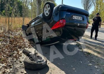 У Кривому Розі перекинулося авто з вагітною дівчиною