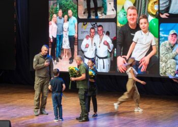 Кличко на Першому Київському Форумі ветеранів розповів про створення реабілітаційного центру для військових