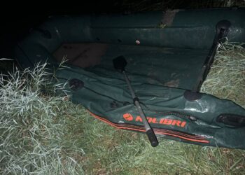Мешканець Дніпропетровщини намагався втекти за кордон на гумовому човні