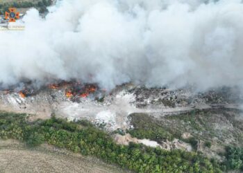 У Підгородному горів полігон сміття