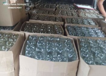У Кривому Розі порушник ПДР перевозив в авто безакцизний алкоголь