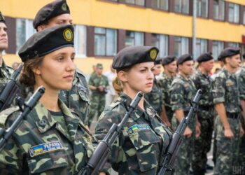 Виїзд з України для жінок на військовому обліку обмежать, –  Веніславський