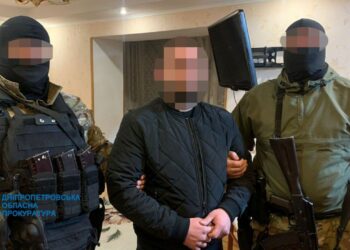 Викрадали людей та вибивали гроші: у Дніпрі судитимуть сімох учасників банди