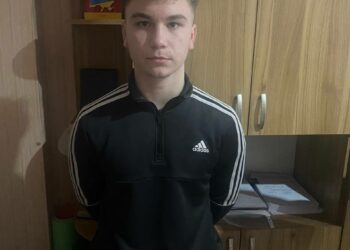 У Кам’янському розшукують 17-річного юнака