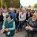 Мешканці Апостолового вийшли сьогодні на мітинг до міськради: які вимоги