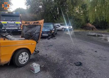 У ДТП під Дніпром постраждали двоє чоловіків