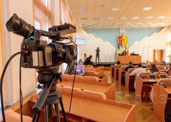 Директорка Міської інформаційної служби Кам’янського пояснила, навіщо їм для роботи іPhone
