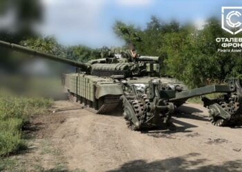 Підприємства Ахметова почали робити та передавати на фронт протимінні трали