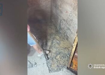 У Марганці наркоділки забетонували в гаражі тіло чоловіка