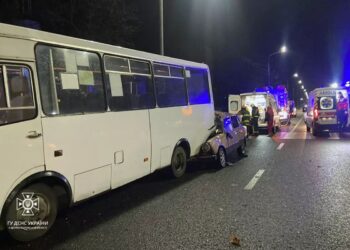 В ДТП у Павлограді постраждали двоє людей