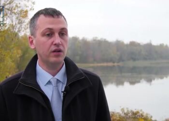 Незаконно отримані у приватну власність землі на Самарській затоці повернуть Піщанській громаді