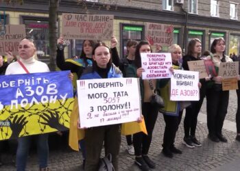 Родини військовополонених потребують підтримки та часто стають жертвами шахраїв