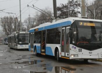 На лівобережжі Дніпра тимчасово не курсуватимуть тролейбуси