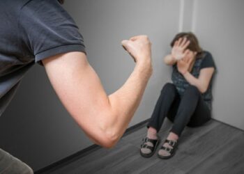 Понад 200 викликів з приводу домашнього насильства за тиждень на Дніпропетровщині