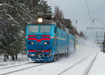На різдвяно-новорічні свята з Кривого Рогу запустять новий прямий потяг до гір