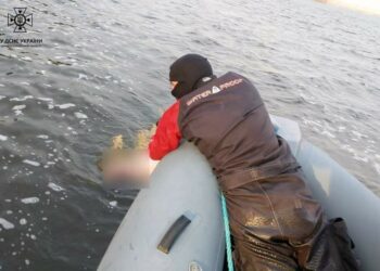 На набережній Дніпра потонув чоловік (ФОТО 18+)