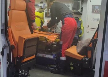 У Дніпрі врятували хлопця, що помирав на вулиці
