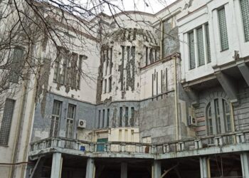 У Дніпрі власника та балансоутримувача «Будинку громадського зібрання» через суд змусили його відреставрувати та відремонтувати