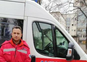 У Дніпрі підліток зірвався з висоти, коли залицявся до дівчини