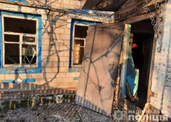 Поліція показала наслідки після обстрілу Нікопольщини