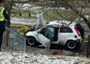 Вибух автомобіля у Дніпрі: хотіли підірвати чоловіка та жінку