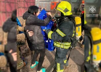 У Кривому Розі на пожежі врятували 3-х дітей