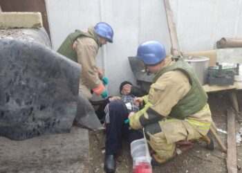 Двоє поранених: сьогодні зранку ворог знову атакував Нікополь