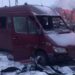 У Дніпрі рятують двох поранених хлопчиків з маршрутки, яку вибуховою хвилею перекинуло у Новомосковську