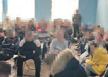 Тримали у трудовому рабстві 50 людей: у Дніпрі затримали “банду рабовласників”