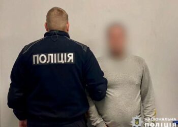 Мешканець Дніпропетровщини викрав банківську картку з місця падіння вертольота з високопосадовцями
