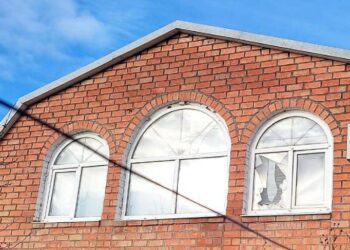 Сьогодні окупанти чотири рази обстріляли Нікопольщину: є руйнування