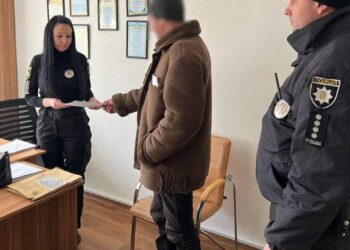 У Дніпрі затримали вбивцю, який два місяці ховав тіло своєї жертви у підвалі власного будинку (ФОТО 18+)