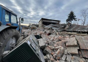Окупанти вдарили ракетою по інфраструктурному об’єкту на Павлоградщині: одну ракету збито